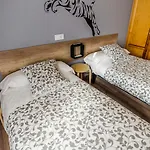 La Pastora 3*