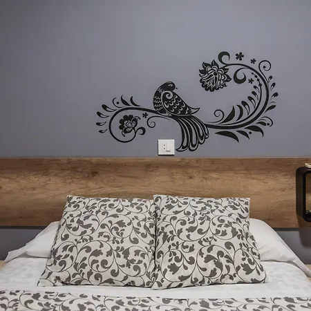 Pensionat La Pastora 3*